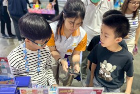 STKC ออกบูธจัดแสดงชิ้นงานชุด ตารางธาตุ ในรูปแบบ AR card สร้า ... พารามิเตอร์รูปภาพ 69